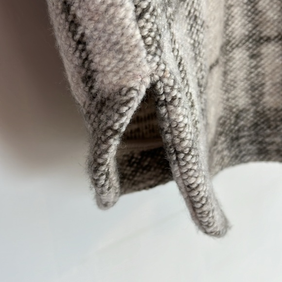 Banana Republic Petite Plaid Shacket in Oatmeal - Picture 11 of 12